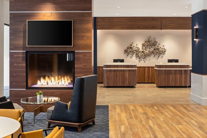 Imagen de los interiores del Hotel Courtyard by Marriott Owatonna Downtown. Foto 16