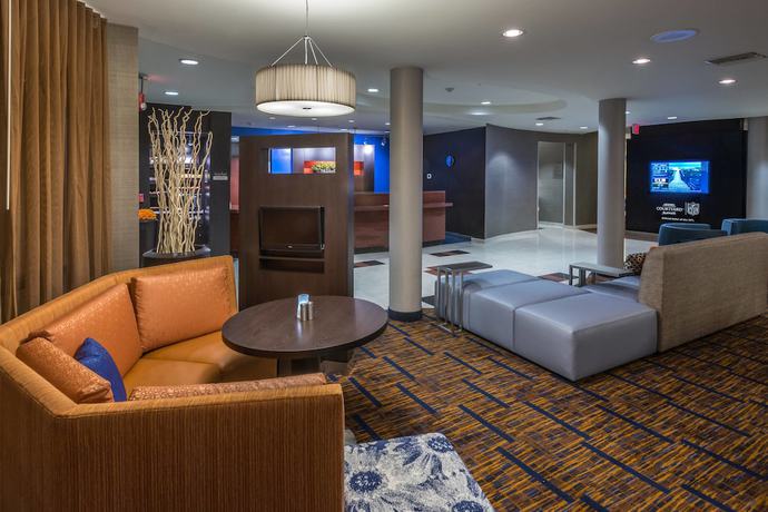 Imagen de los interiores del Hotel Courtyard by Marriott Panama City. Foto 19
