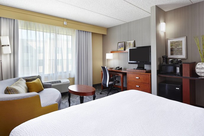 Imagen de la habitación del Hotel Courtyard by Marriott Phoenix North/Happy Valley. Foto 6