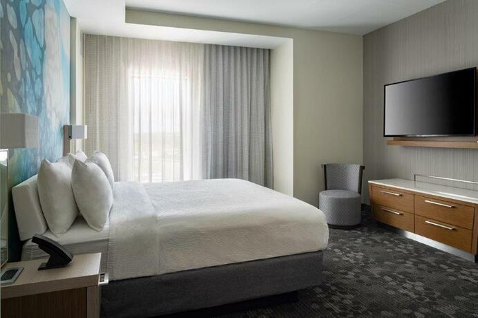 Imagen de la habitación del Hotel Courtyard by Marriott Port St. Lucie Tradition. Foto 4