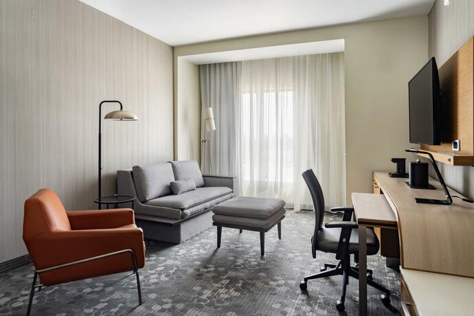 Imagen de la habitación del Hotel Courtyard by Marriott Port St. Lucie Tradition. Foto 8