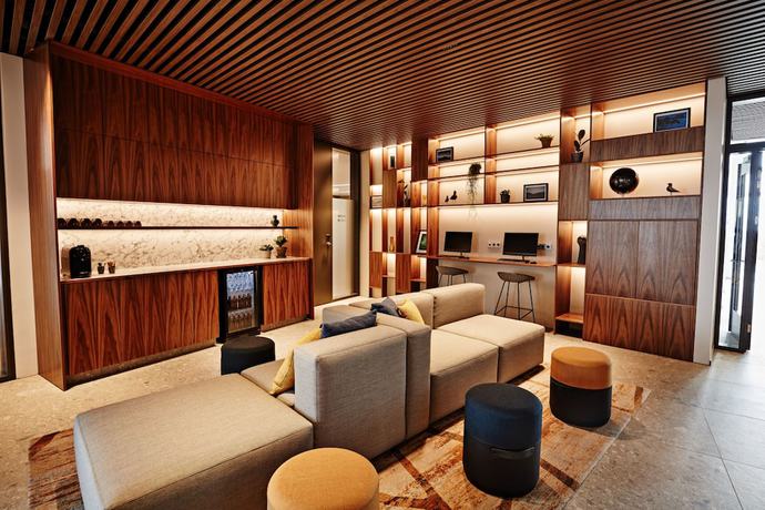 Imagen de los interiores del Hotel Courtyard by Marriott Reykjavik Keflavik Airport. Foto 16