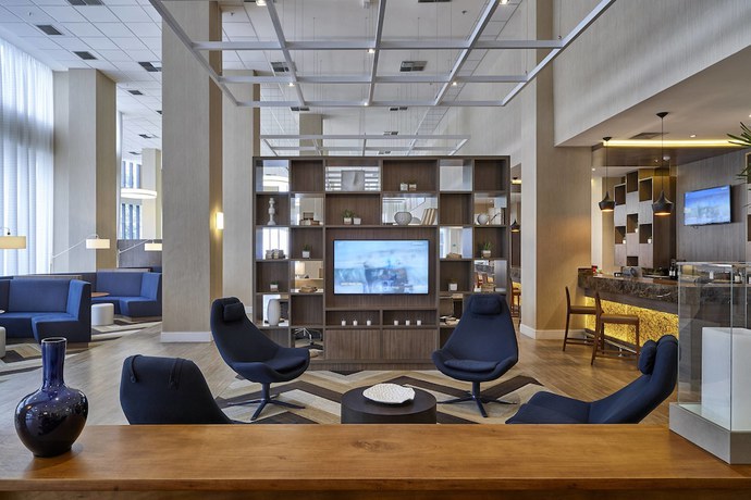 Imagen de los interiores del Hotel Courtyard by Marriott Rio De Janeiro Barra da Tijuca. Foto 17