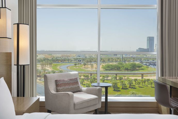 Imagen de la habitación del Hotel Courtyard by Marriott Riyadh Northern Ring Road. Foto 11