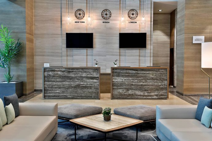 Imagen de los interiores del Hotel Courtyard by Marriott Riyadh Northern Ring Road. Foto 20