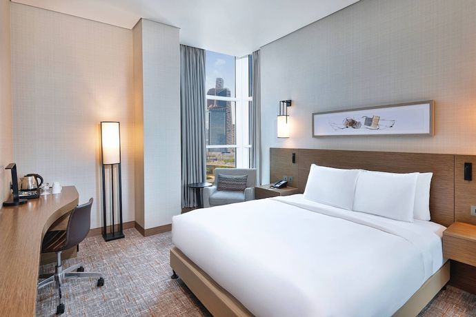 Imagen de la habitación del Hotel Courtyard by Marriott Riyadh Northern Ring Road. Foto 13