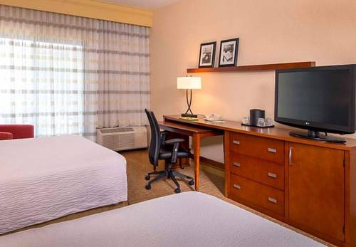 Imagen de la habitación del Hotel Courtyard by Marriott Rockville. Foto 7