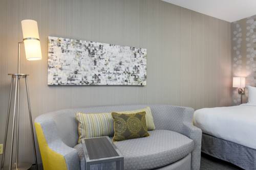 Imagen de la habitación del Hotel Courtyard by Marriott Roseville Galleria Mall/creekside Ridge Drive. Foto 8