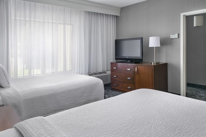 Imagen de la habitación del Hotel Courtyard by Marriott Rye. Foto 4