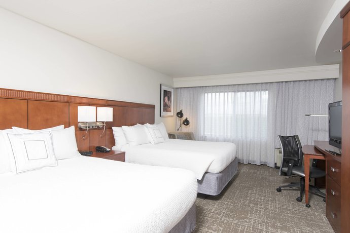Imagen de la habitación del Hotel Courtyard by Marriott San Antonio North/Stone Oak at Legacy. Foto 5