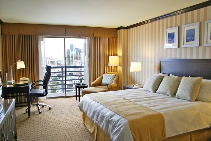 Imagen de la habitación del Hotel Courtyard by Marriott San Diego Downtown Little Italy. Foto 3