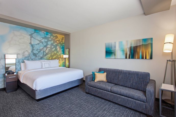 Imagen de la habitación del Hotel Courtyard by Marriott San Diego El Cajon. Foto 14