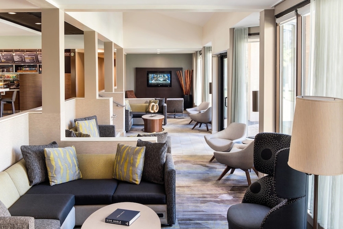 Imagen de los interiores del Hotel Courtyard by Marriott San Diego Sorrento Valley. Foto 15