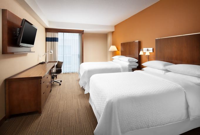 Imagen de la habitación del Hotel Courtyard by Marriott San Jose Airport. Foto 17
