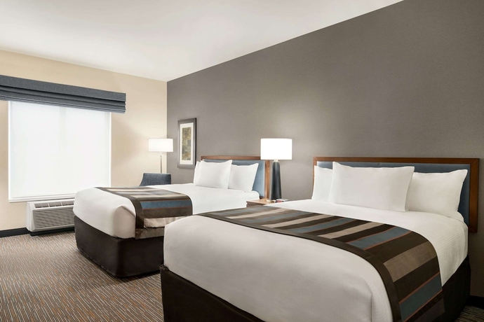 Imagen de la habitación del Hotel Courtyard by Marriott Seattle SeaTac Airport. Foto 6