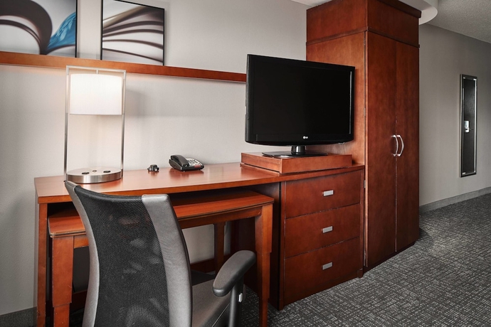 Imagen de la habitación del Hotel Courtyard by Marriott Shreveport-Bossier City/Louisiana Boardwalk. Foto 4