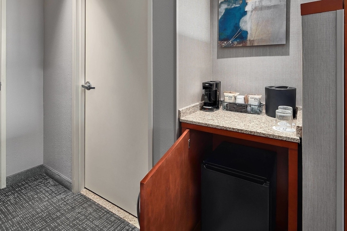 Imagen de la habitación del Hotel Courtyard by Marriott Shreveport-Bossier City/Louisiana Boardwalk. Foto 7