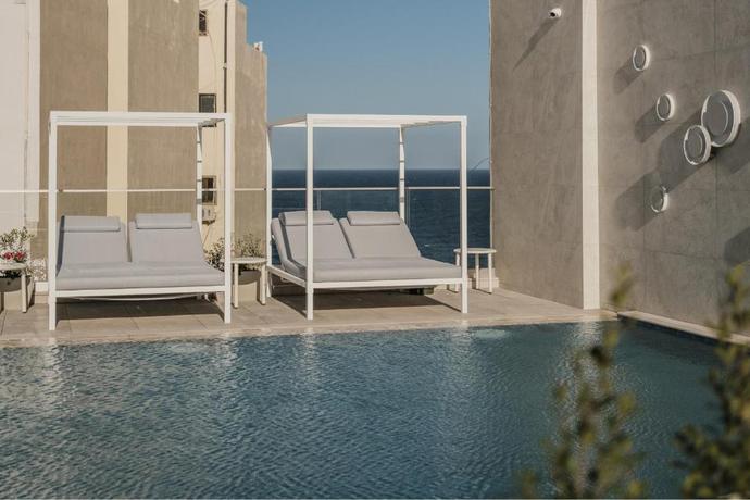 Imagen general del Hotel Courtyard by Marriott Sliema. Foto 3