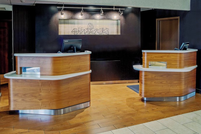 Imagen de los interiores del Hotel Courtyard by Marriott Springfield, Springfield. Foto 14