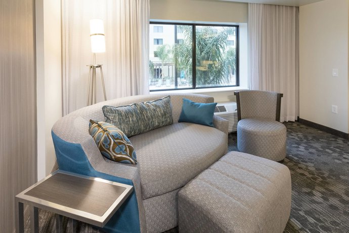 Imagen de los interiores del Hotel Courtyard by Marriott St. Augustine Beach. Foto 20