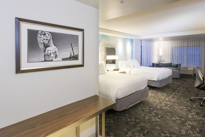 Imagen de la habitación del Hotel Courtyard by Marriott St. Augustine Beach. Foto 14