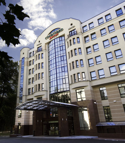 Imagen general del Hotel Courtyard by Marriott St. Petersburg Center West Pushkin. Foto 1