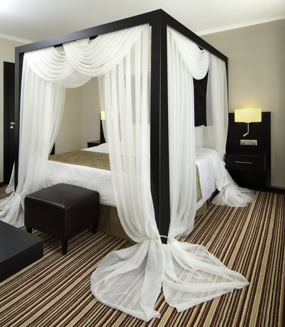 Imagen general del Hotel Courtyard by Marriott St. Petersburg Center West Pushkin. Foto 5