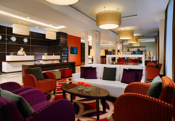 Imagen general del Hotel Courtyard by Marriott St. Petersburg Center West Pushkin. Foto 10