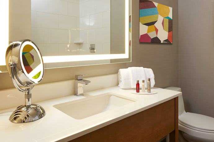Imagen de la habitación del Hotel Courtyard by Marriott Sunnyvale Mountain View. Foto 4