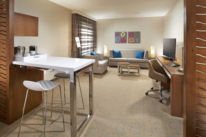 Imagen de la habitación del Hotel Courtyard by Marriott Sunnyvale Mountain View. Foto 13