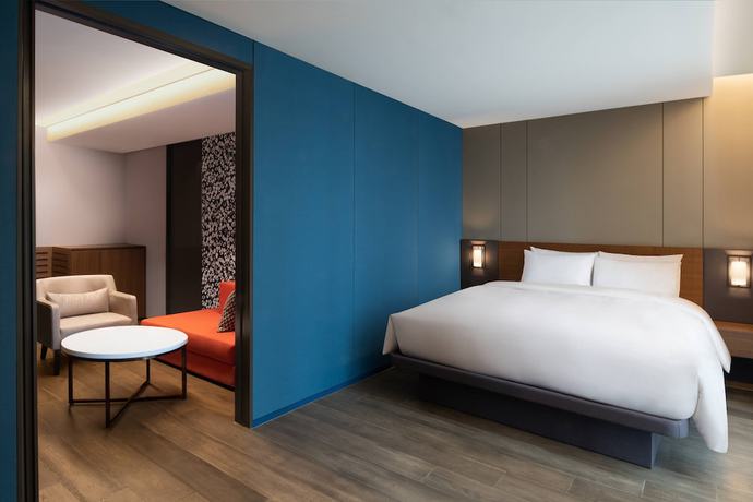 Imagen de la habitación del Hotel Courtyard by Marriott Suwon. Foto 3