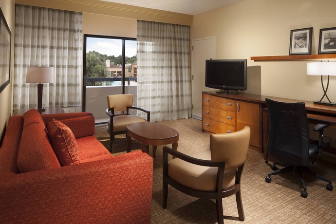 Imagen de la habitación del Hotel Courtyard by Marriott Tallahassee Downtown/Capital. Foto 12