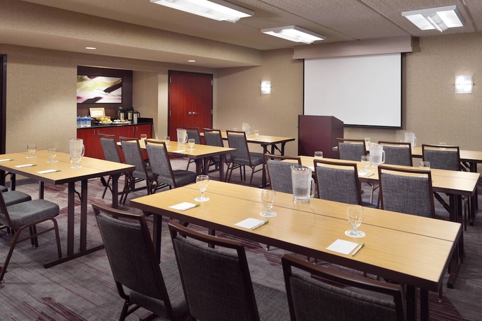 Imagen de los interiores del Hotel Courtyard by Marriott Tallahassee Downtown/Capital. Foto 17