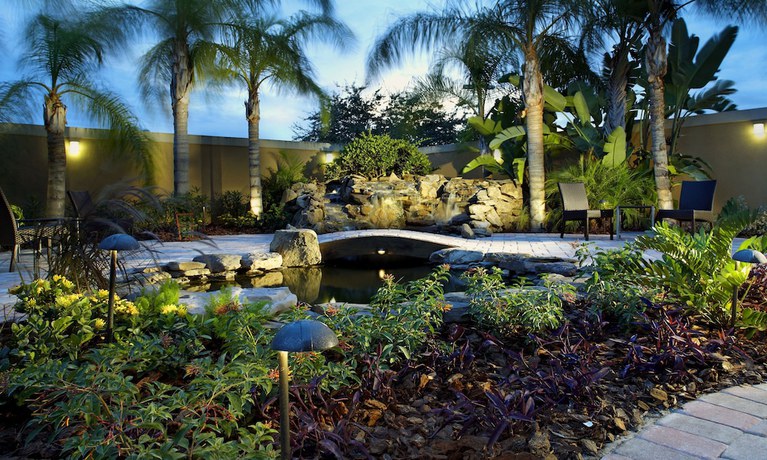 Imagen de los interiores del Hotel Courtyard by Marriott Tampa Oldsmar. Foto 6