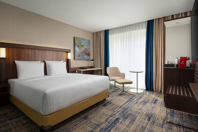 Imagen de la habitación del Hotel Courtyard by Marriott Tashkent. Foto 2