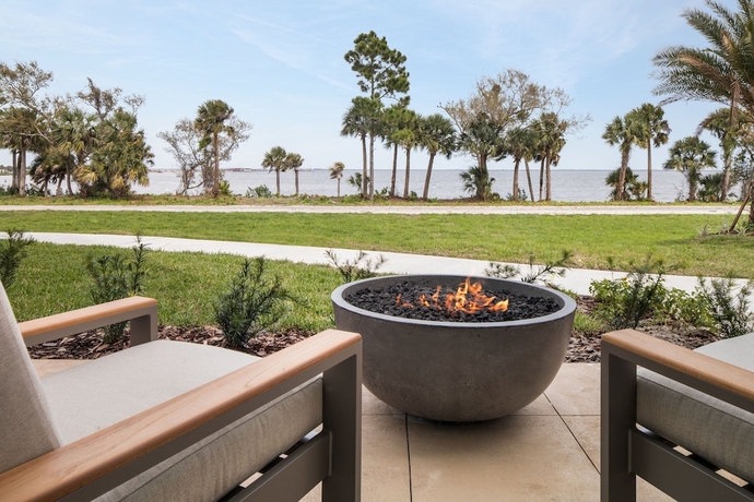 Imagen de la habitación del Hotel Courtyard by Marriott Titusville Kennedy Space Center. Foto 17