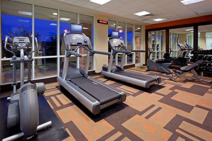 Imagen de los interiores del Hotel Courtyard by Marriott Toronto Markham. Foto 11