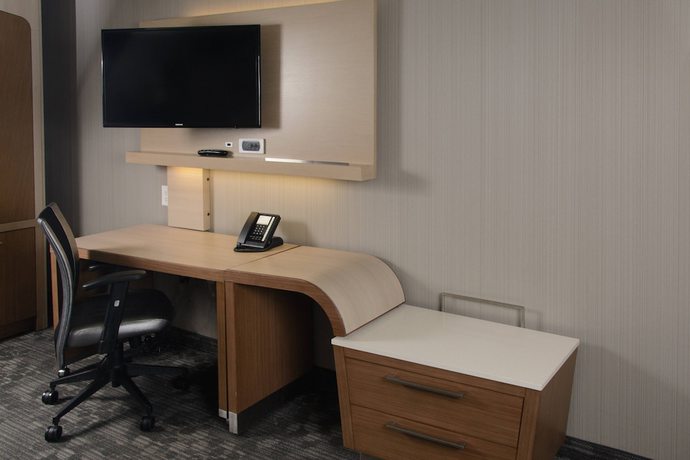 Imagen de la habitación del Hotel Courtyard by Marriott Toronto Northeast/Markham. Foto 9