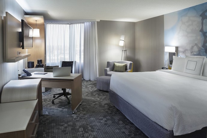 Imagen de la habitación del Hotel Courtyard by Marriott Toronto Northeast/Markham. Foto 16