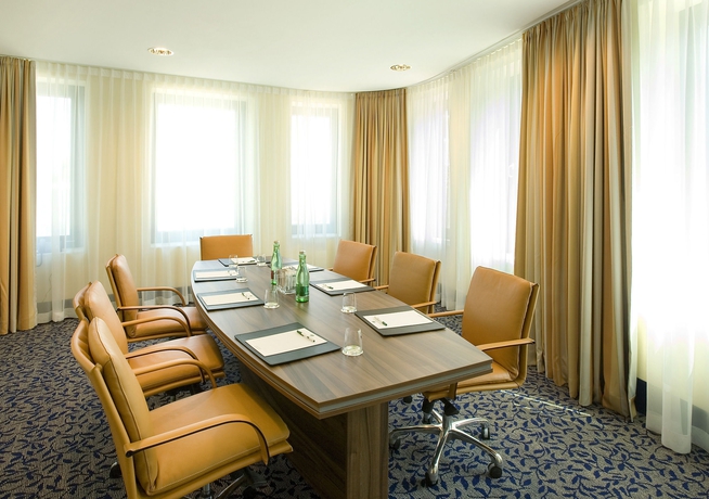 Imagen de los interiores del Hotel Courtyard by Marriott Vienna Prater/Messe. Foto 10