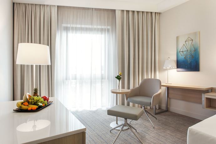 Imagen de la habitación del Hotel Courtyard by Marriott Vilnius City Center. Foto 3
