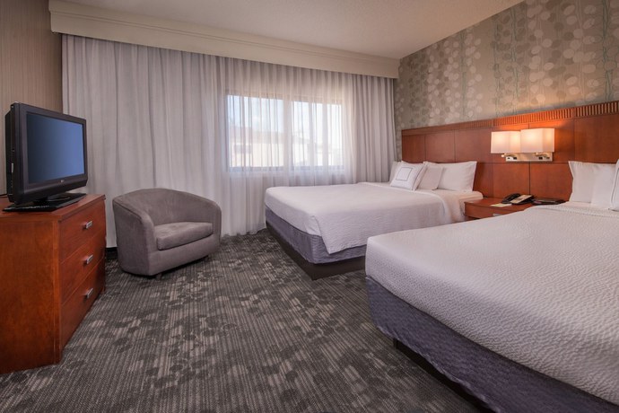 Imagen de la habitación del Hotel Courtyard by Marriott Washington Dulles Airport Chantilly. Foto 10