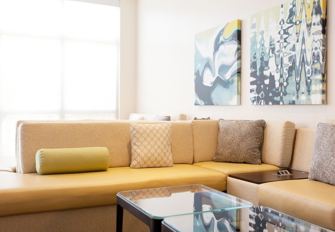 Imagen de los interiores del Hotel Courtyard by Orlando South/Grande Lakes Area. Foto 17