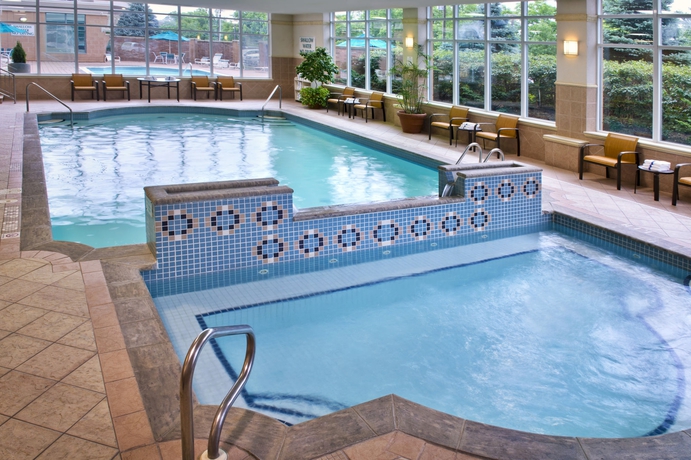 Imagen de la piscina del Hotel Courtyardby Marriottniagara Falls. Foto 16