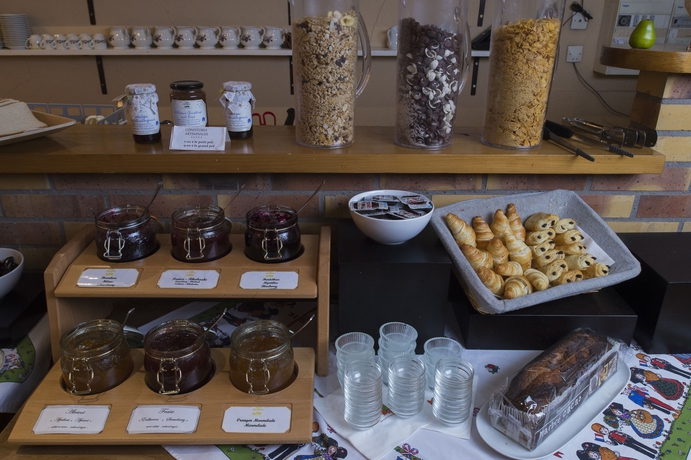 Imagen del bar/restaurante del Hotel Couvent Du Franciscain. Foto 2