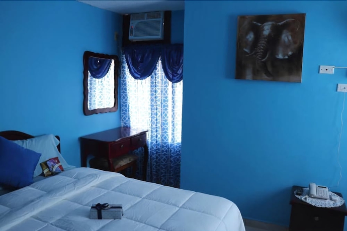 Imagen de la habitación del Hotel Covadonga, Ciudad de Panam&aacute;. Foto 7