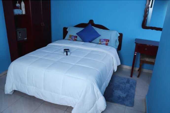 Imagen de la habitación del Hotel Covadonga, Ciudad de Panam&aacute;. Foto 10