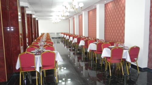 Imagen general del Hotel Covasna. Foto 4