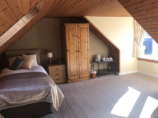 Imagen de la habitación del Hotel Cove Bay. Foto 4