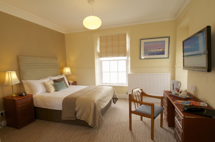 Imagen de la habitación del Hotel Cove Bay. Foto 6